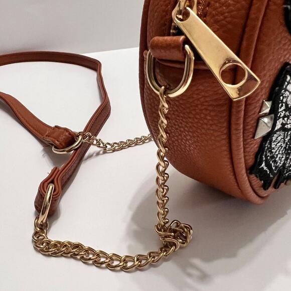 Olivia Miller Embroidered Patches Crossbody Bag Round Brown Floral Butterfly - Picture 8 of 12